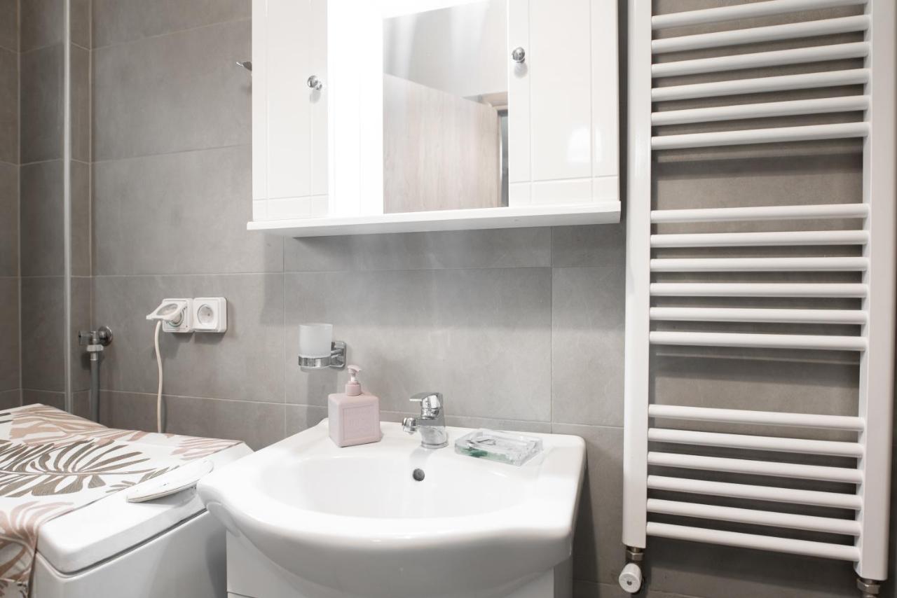 Apartment Cozy Cityscape In Athen